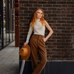 Портрет в городской локации